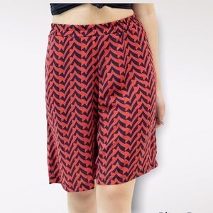 Mudena Red Relaxed Women's elastic waist Shorts size XL